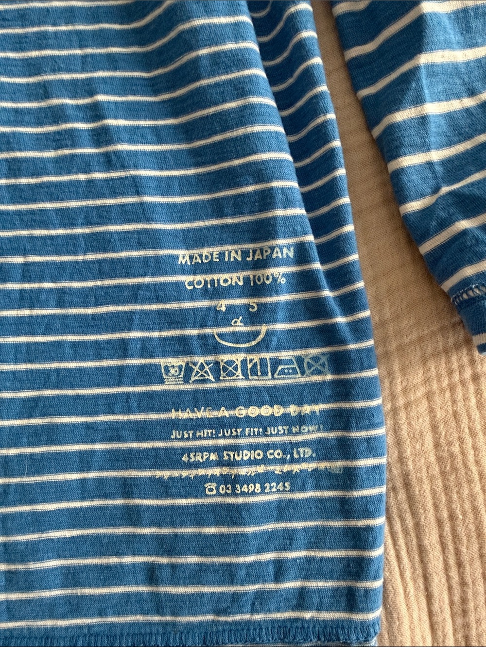 Basque 908 T-Shirt - Picture 2 of 6